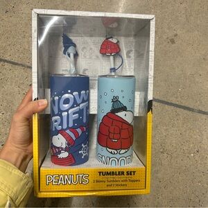 NWT limited edition licensed Peanuts Snoopy Tumbler Set